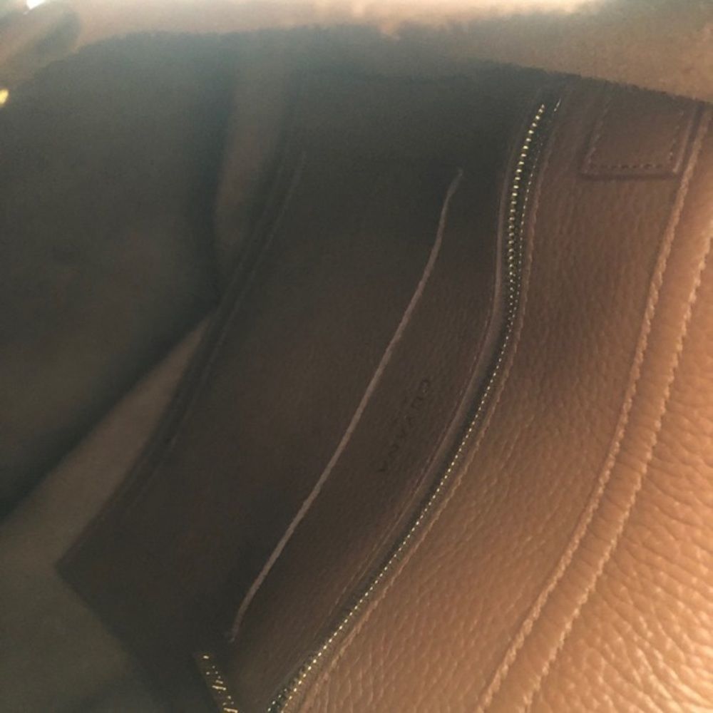 Cuyana Leather Backpack Caramel - Picture 14 of 14